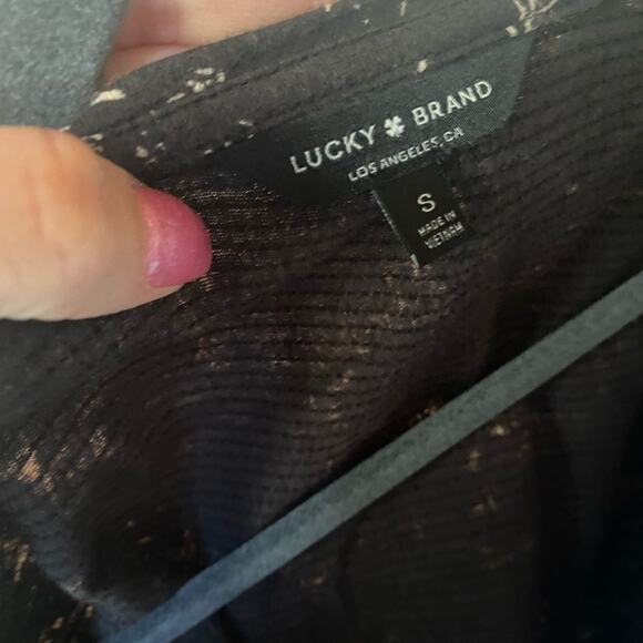 Lucky Brand cold shoulder top - Picture 4 of 4